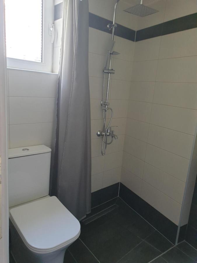 A Pleasent Small -Studio Close To The Port Of Volos Luaran gambar