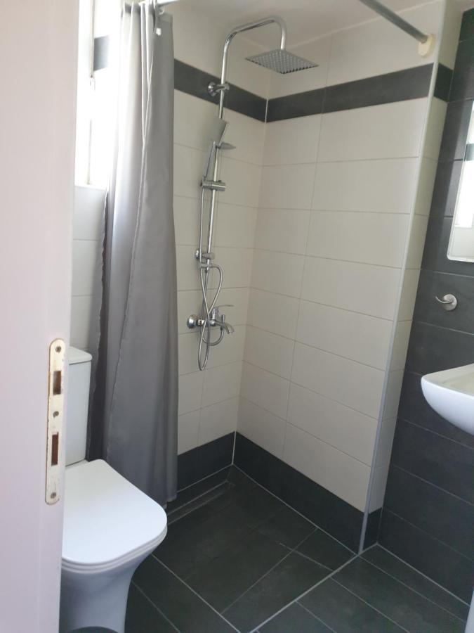 A Pleasent Small -Studio Close To The Port Of Volos Luaran gambar